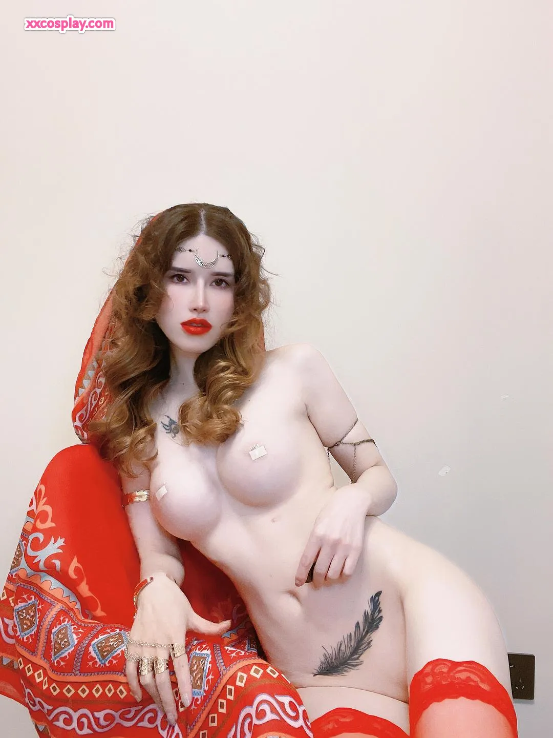 Lu Basui - Red Harem Seduction